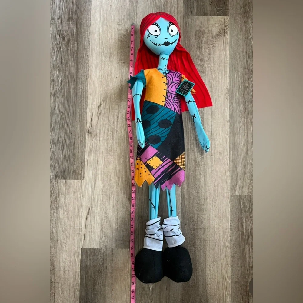 New Disney Jack Skellington and Sally Nightmare Before Christmas Standup Greeter - Picture 8 of 10